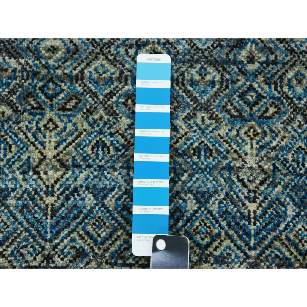 R79494%20005