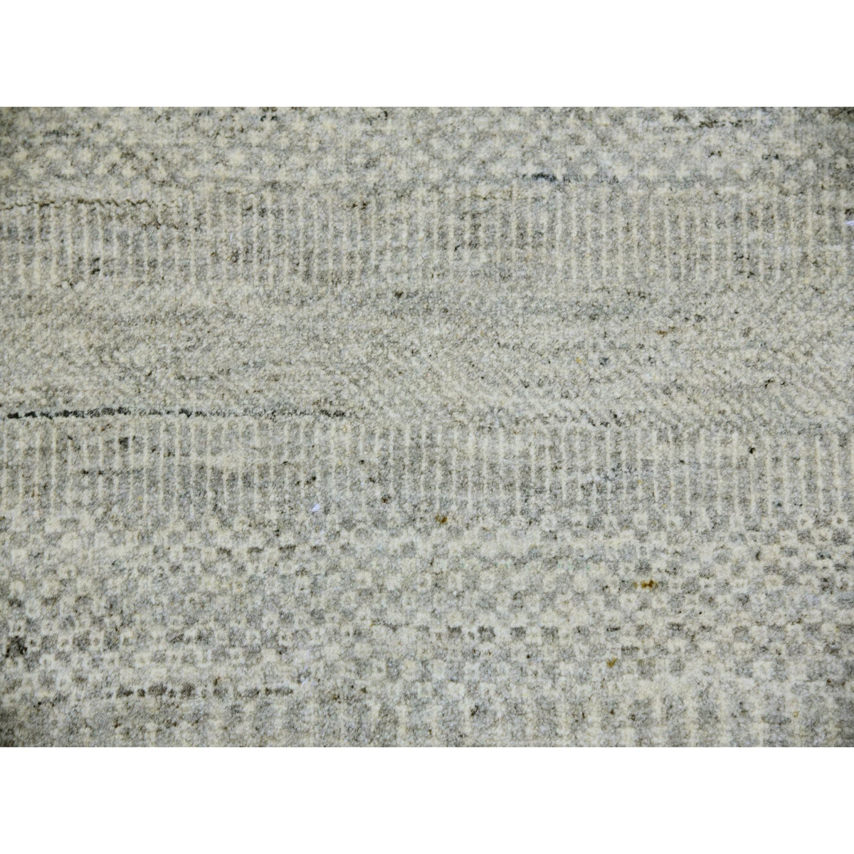 R79535%20009