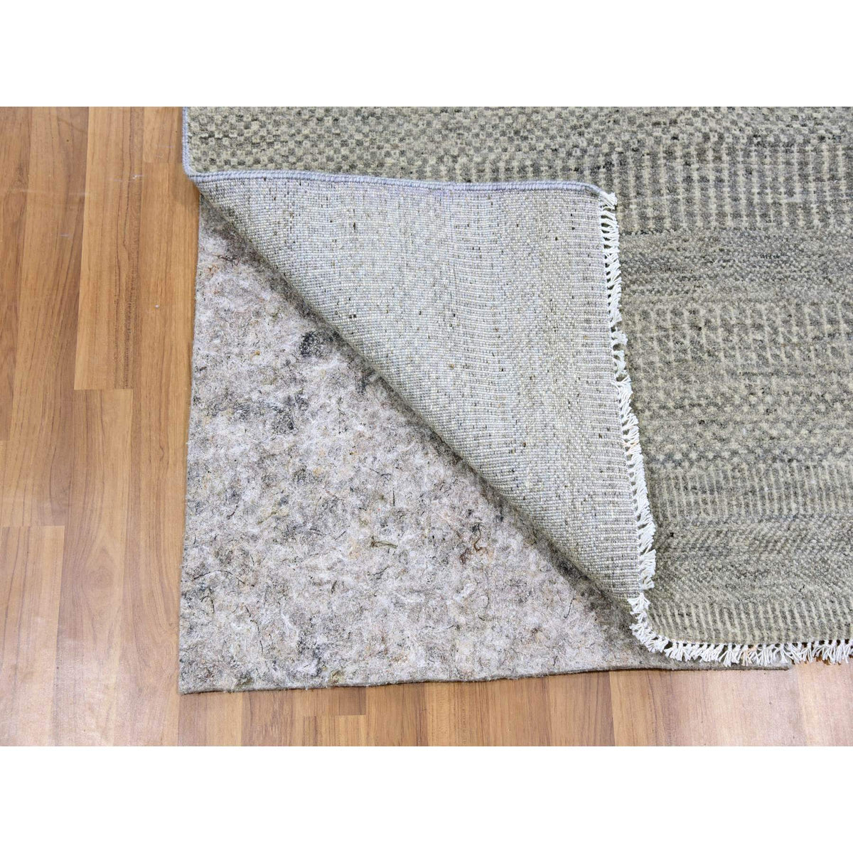 R79552%20004