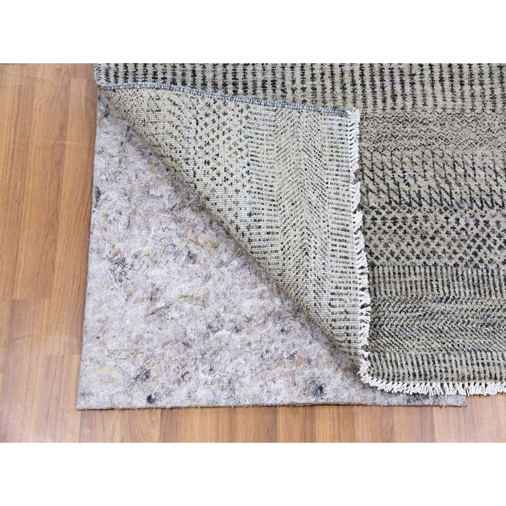 R79576%20004