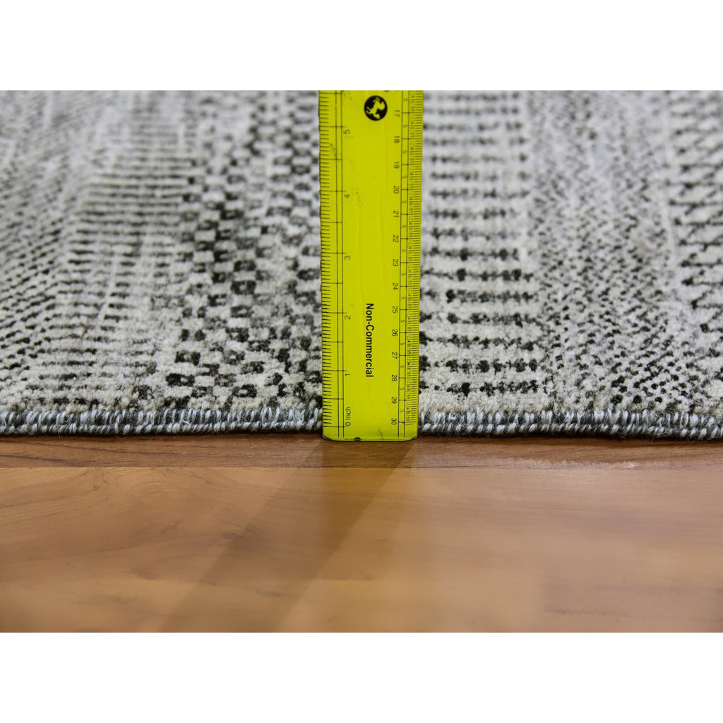 R79577%20007