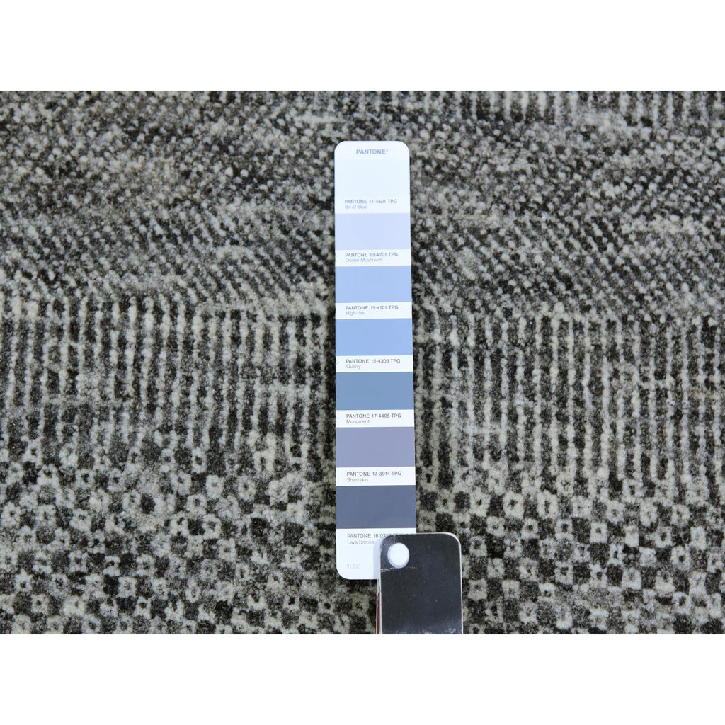 R79588%20008