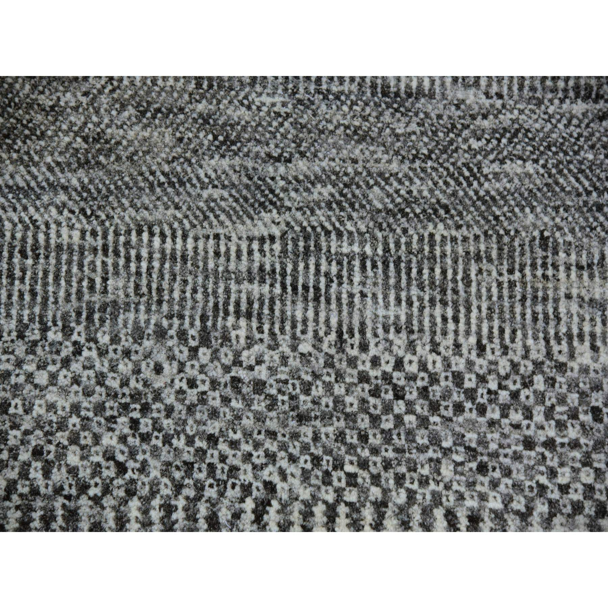 R79588%20009