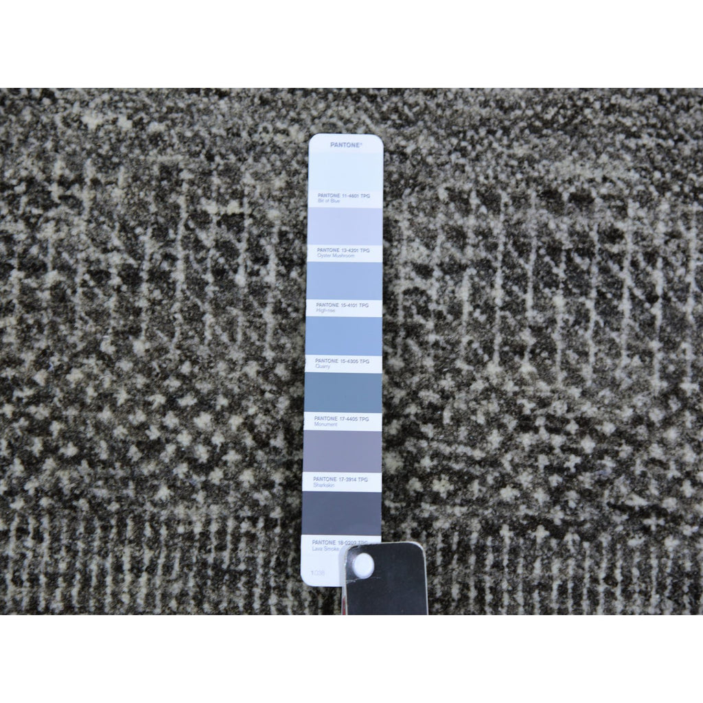 R79589%20008
