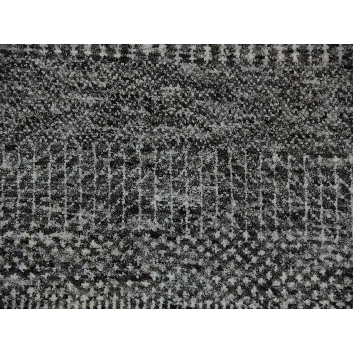 R79592%20009
