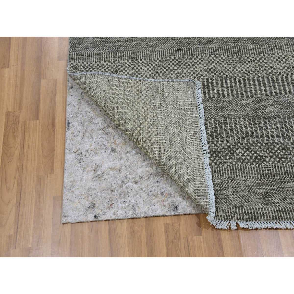 R79597%20004