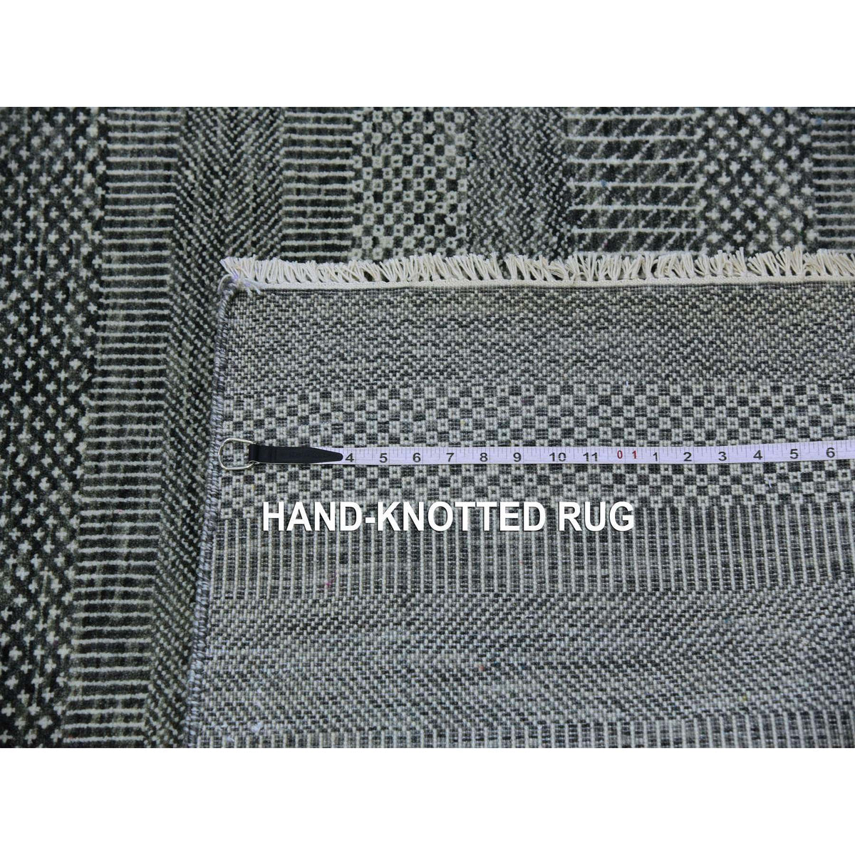 R79611%20012
