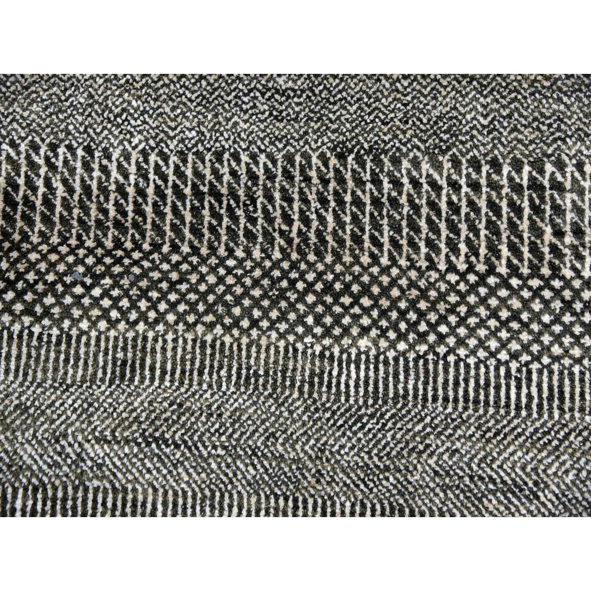 R79614%20009