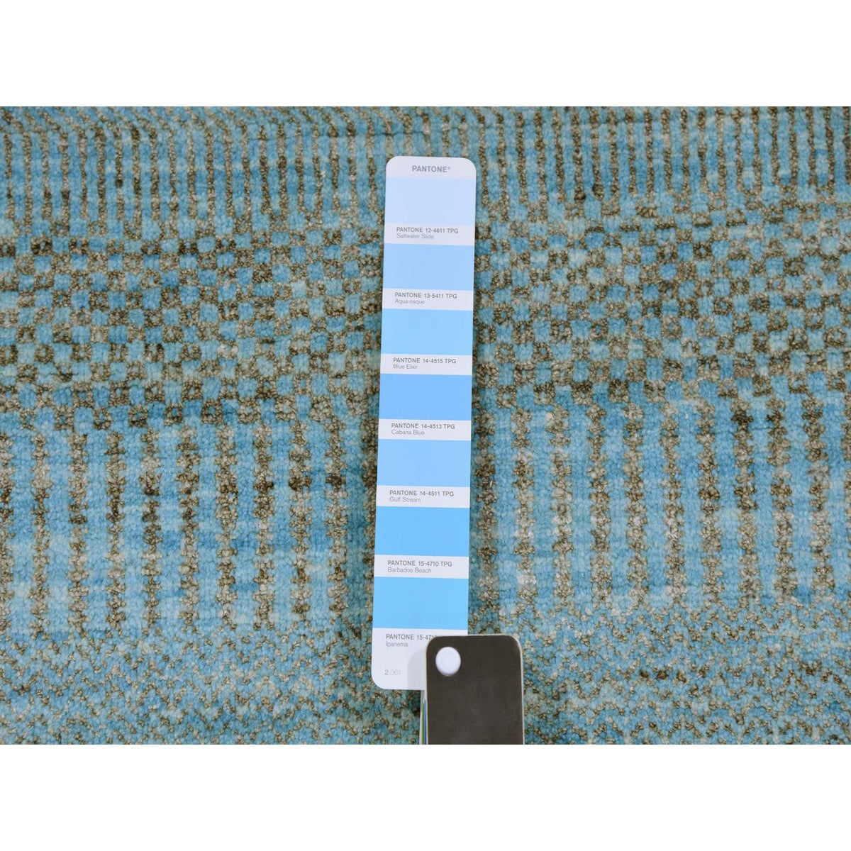 R79619%20005