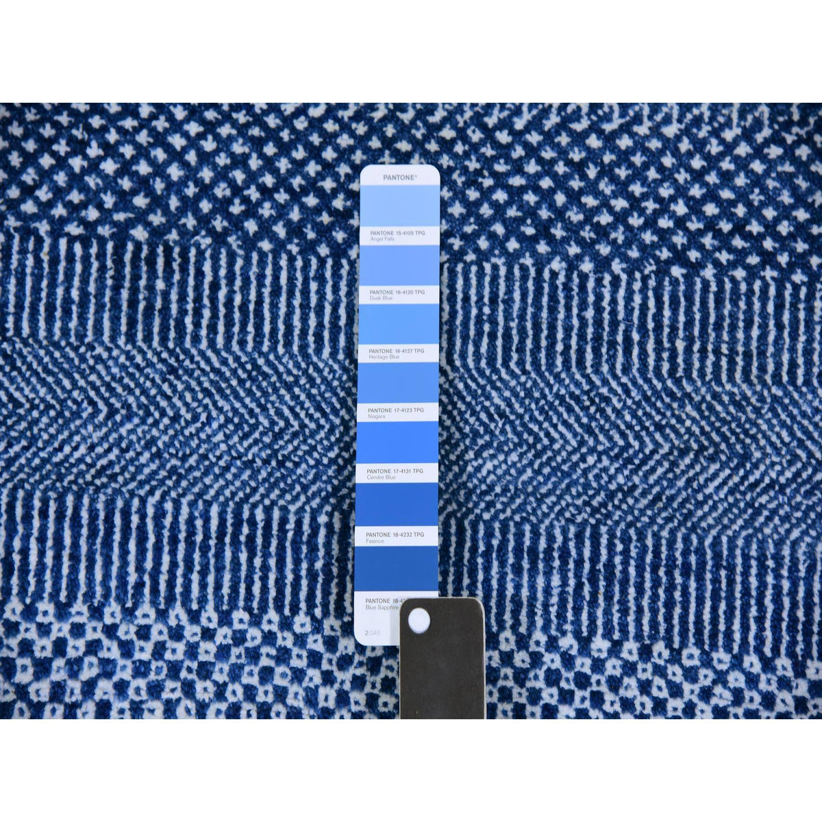 R79624%20005