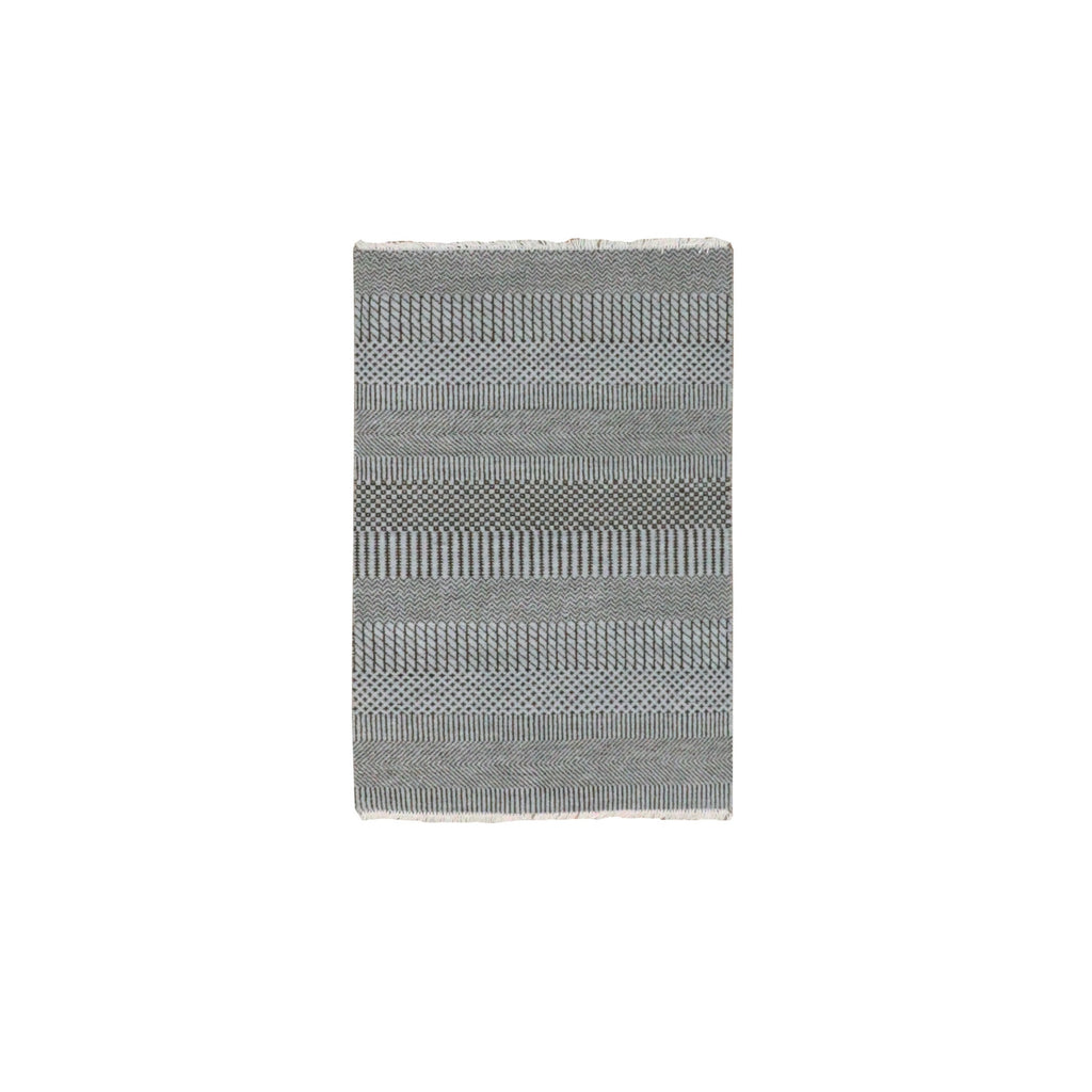 R79638%20001