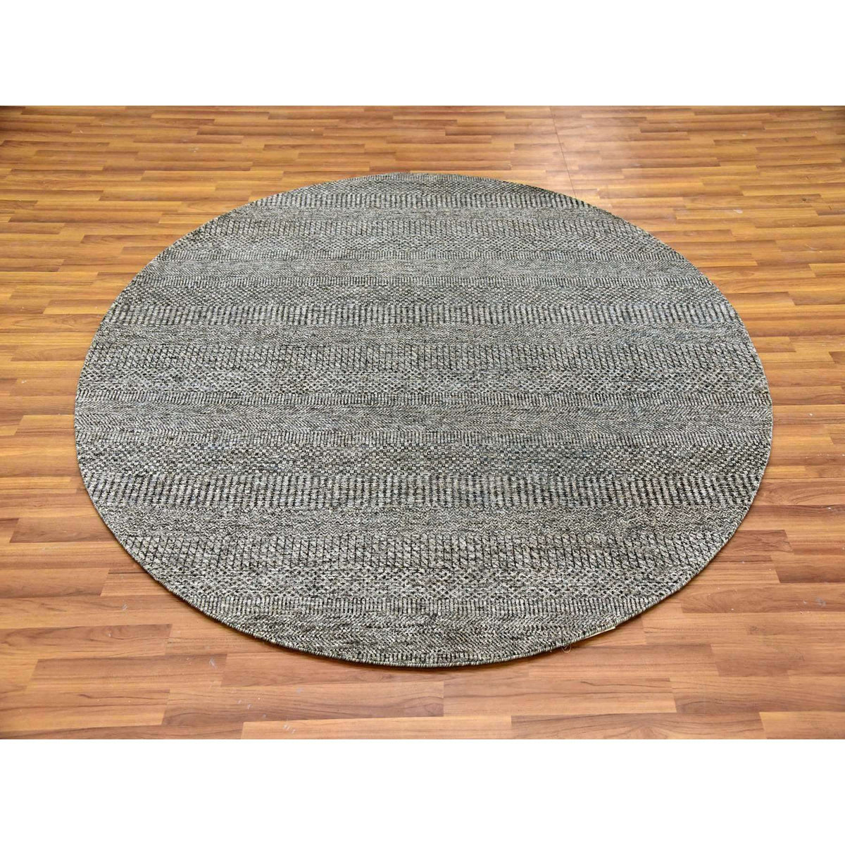 R79657%20003