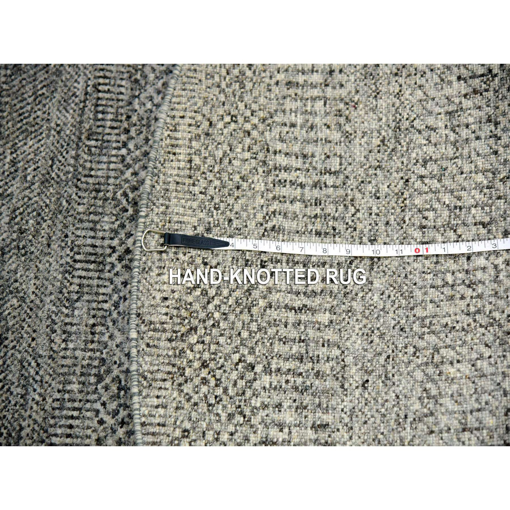R79657%20008
