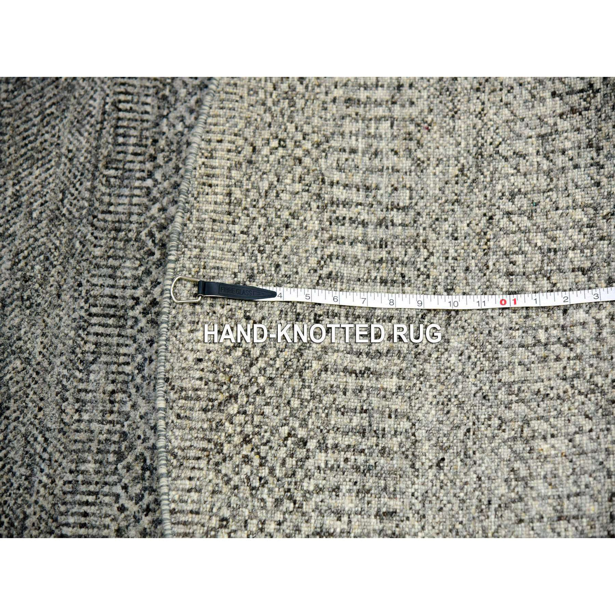 R79657%20008