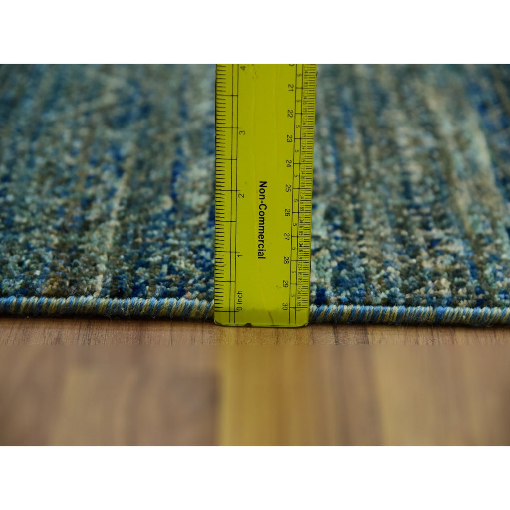 R79667%20007