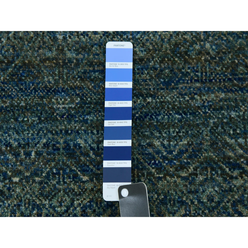 R79672%20005