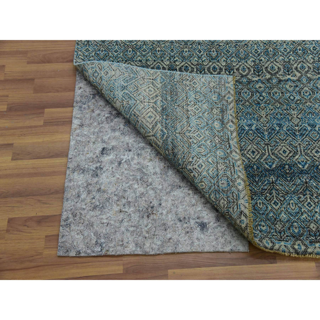 R79678%20005