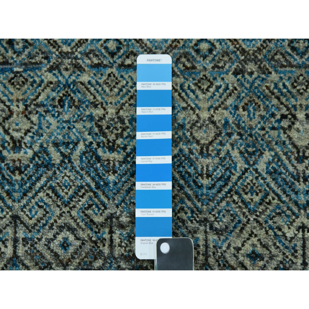 R79678%20008