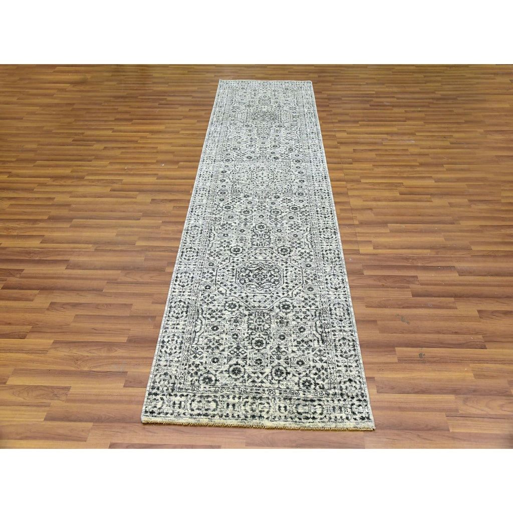 R79686%20003
