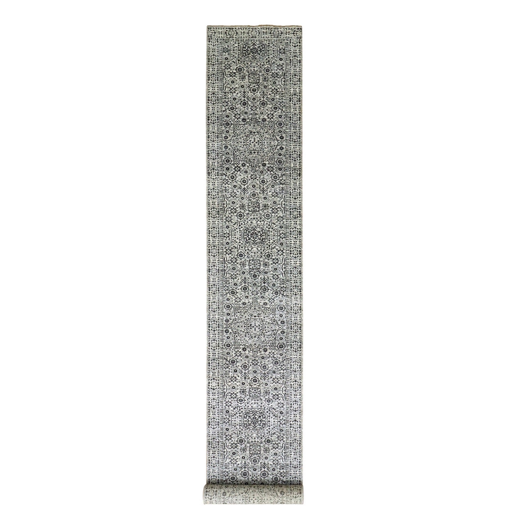 R79689%20001