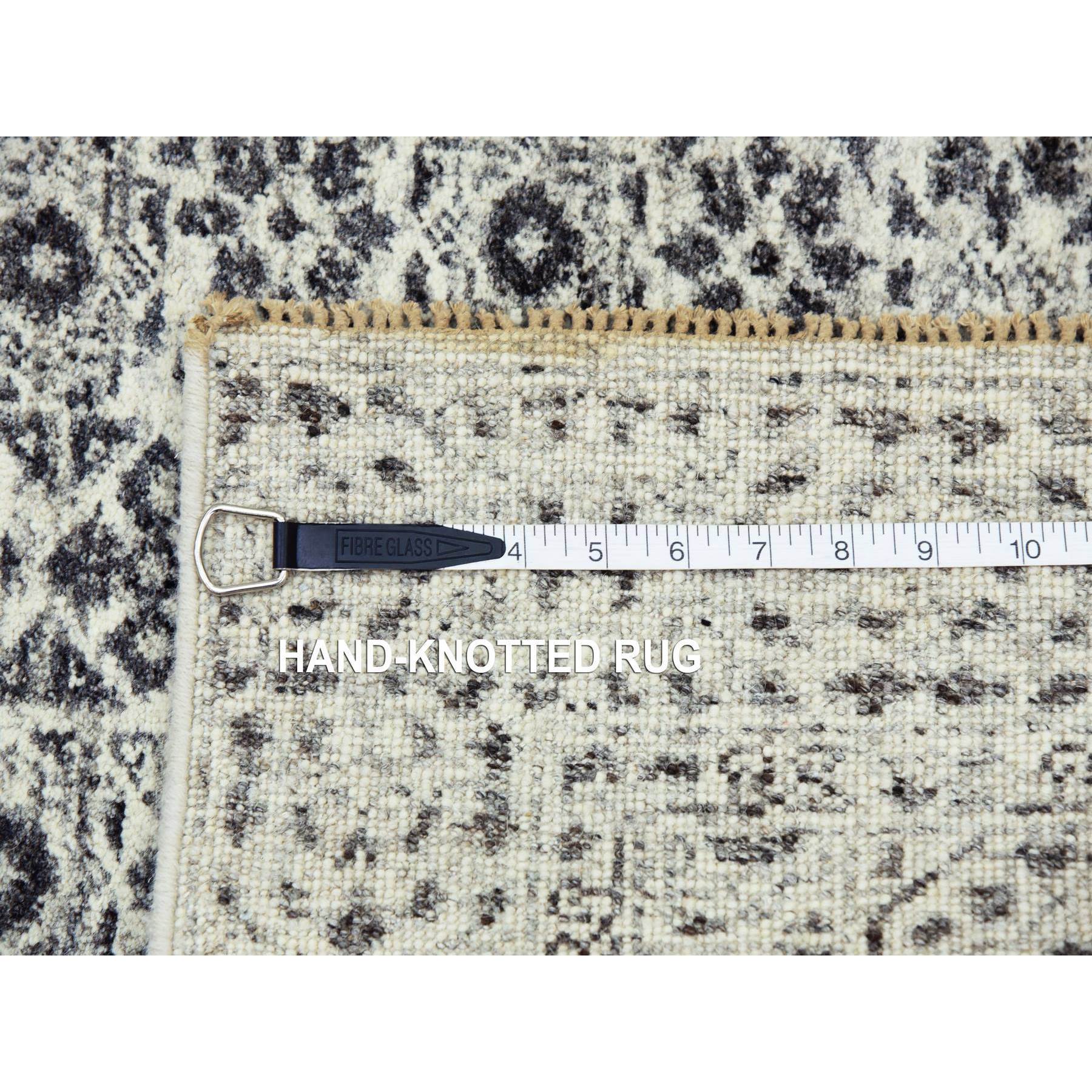 R79689%20008