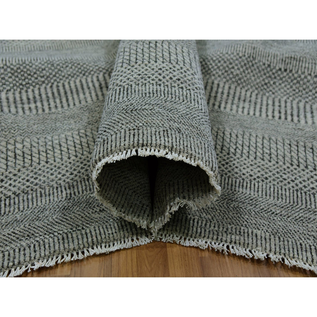 R79692%20006