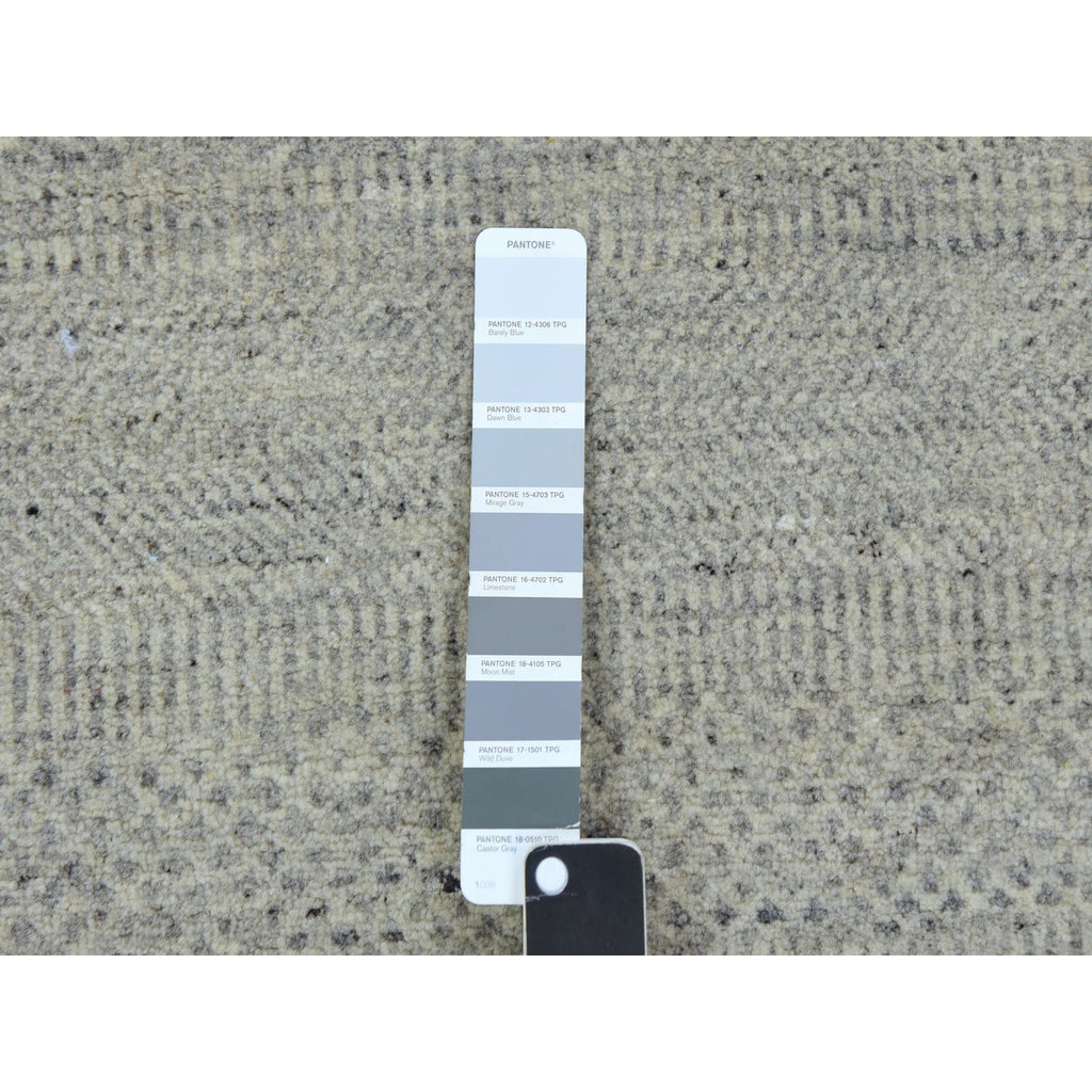R79716%20005