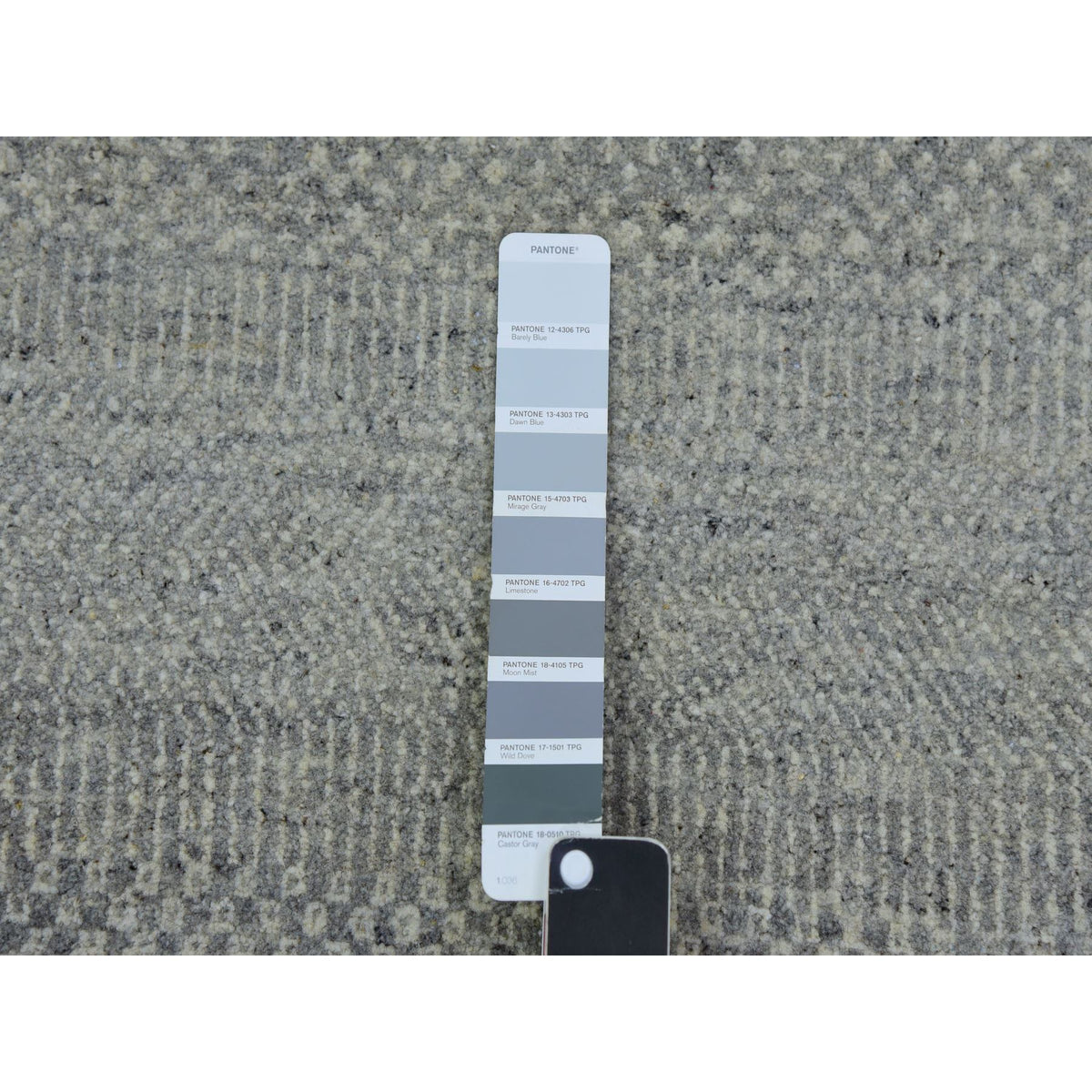 R79718%20005