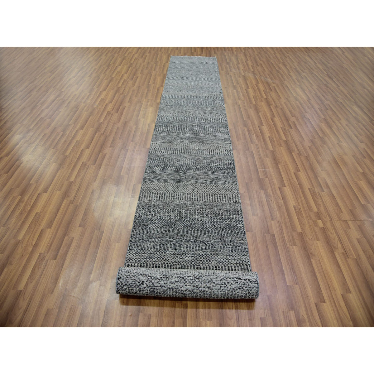 R79733%20003