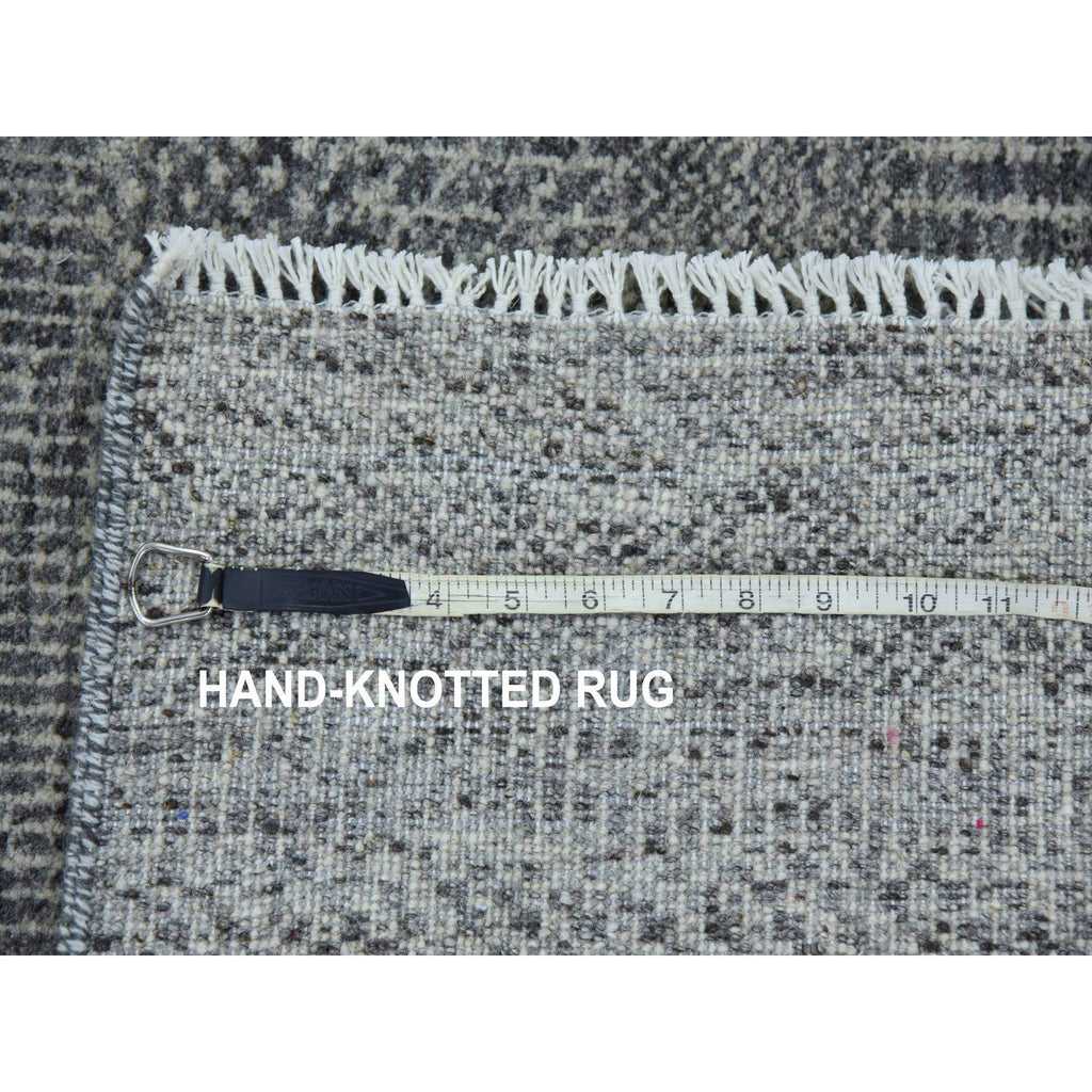 R79733%20008