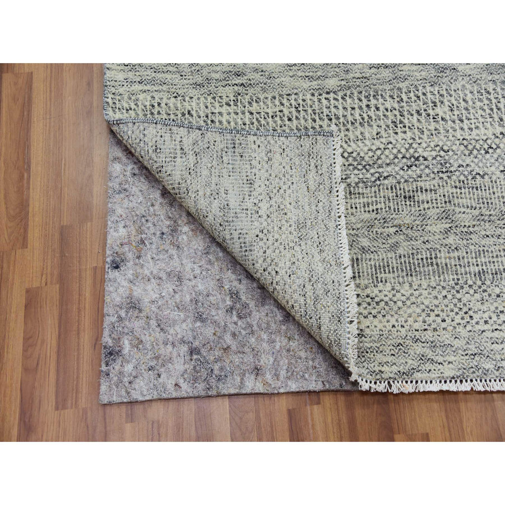 R79741%20005
