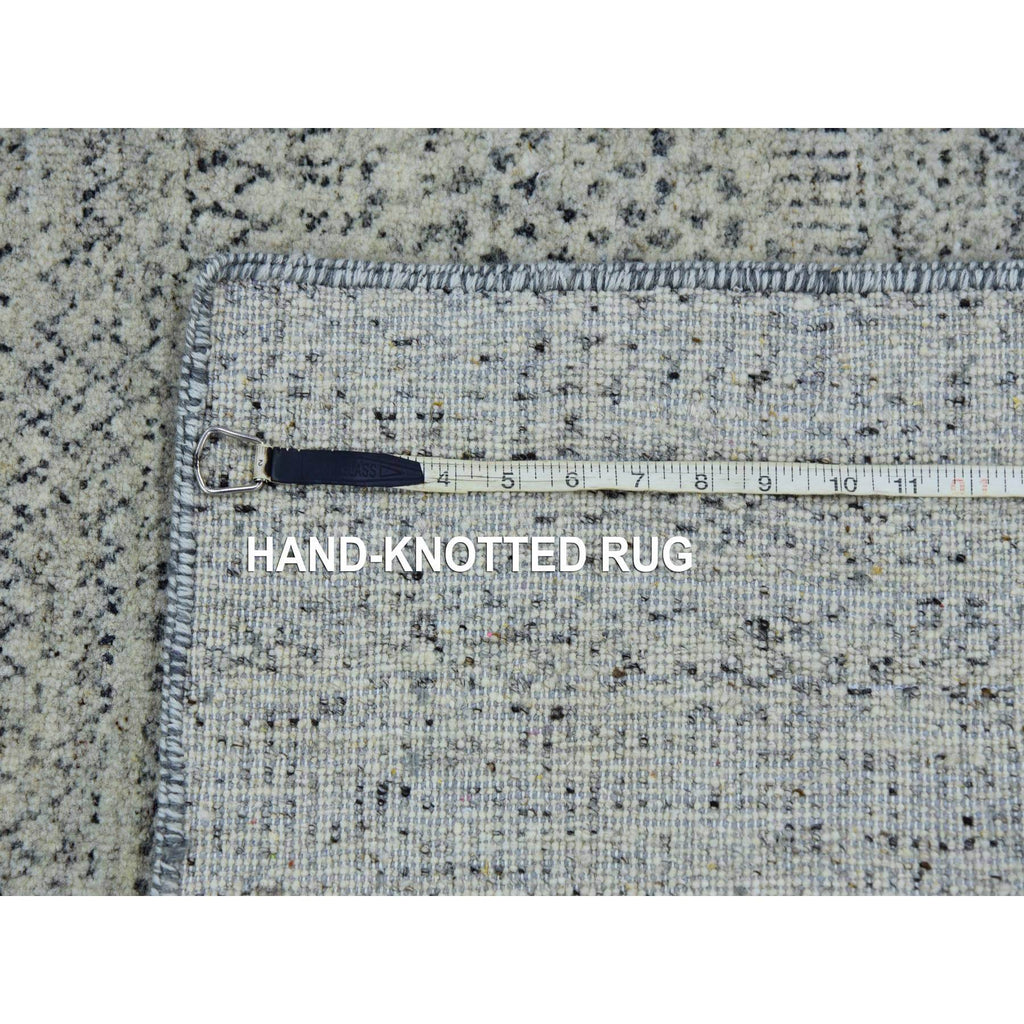 R79749%20008