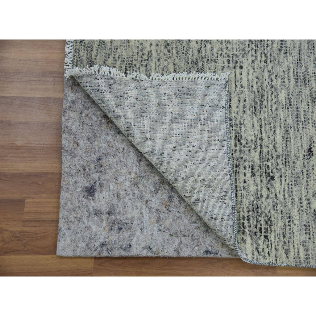 R79751%20004