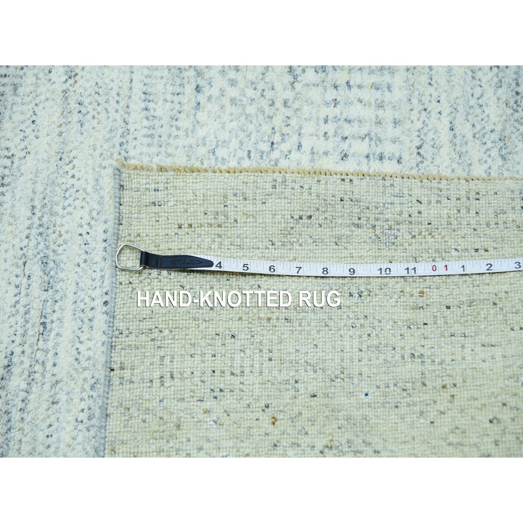 R79762%20012