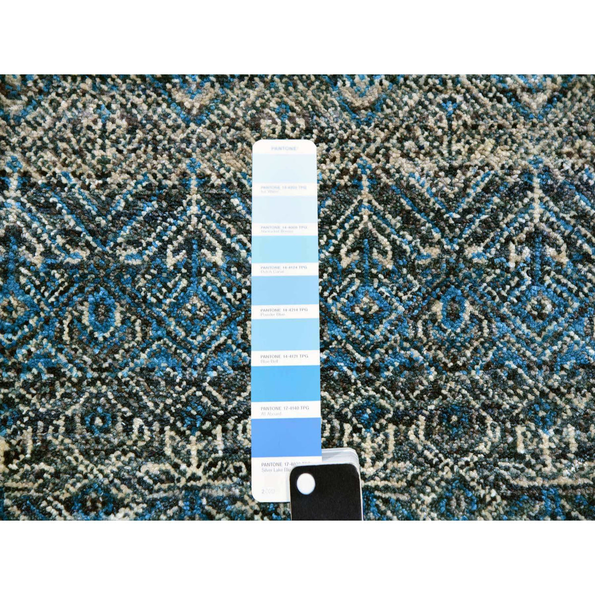 R79795%20008