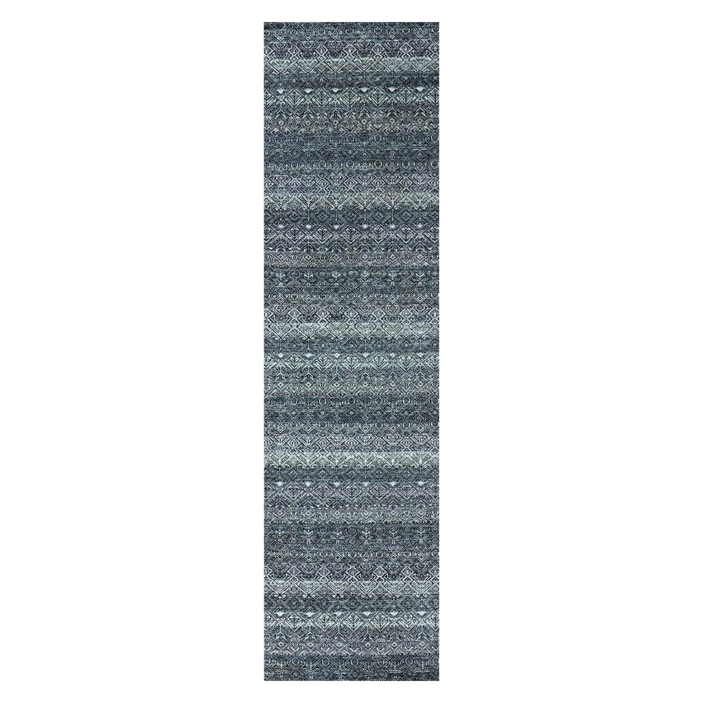R79813%20001