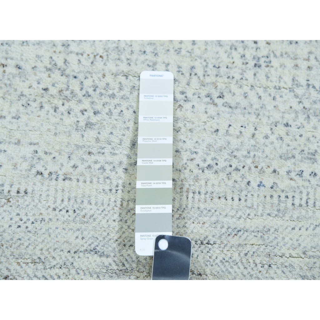 R79821%20005