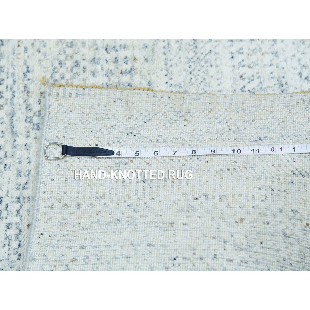 R79821%20007