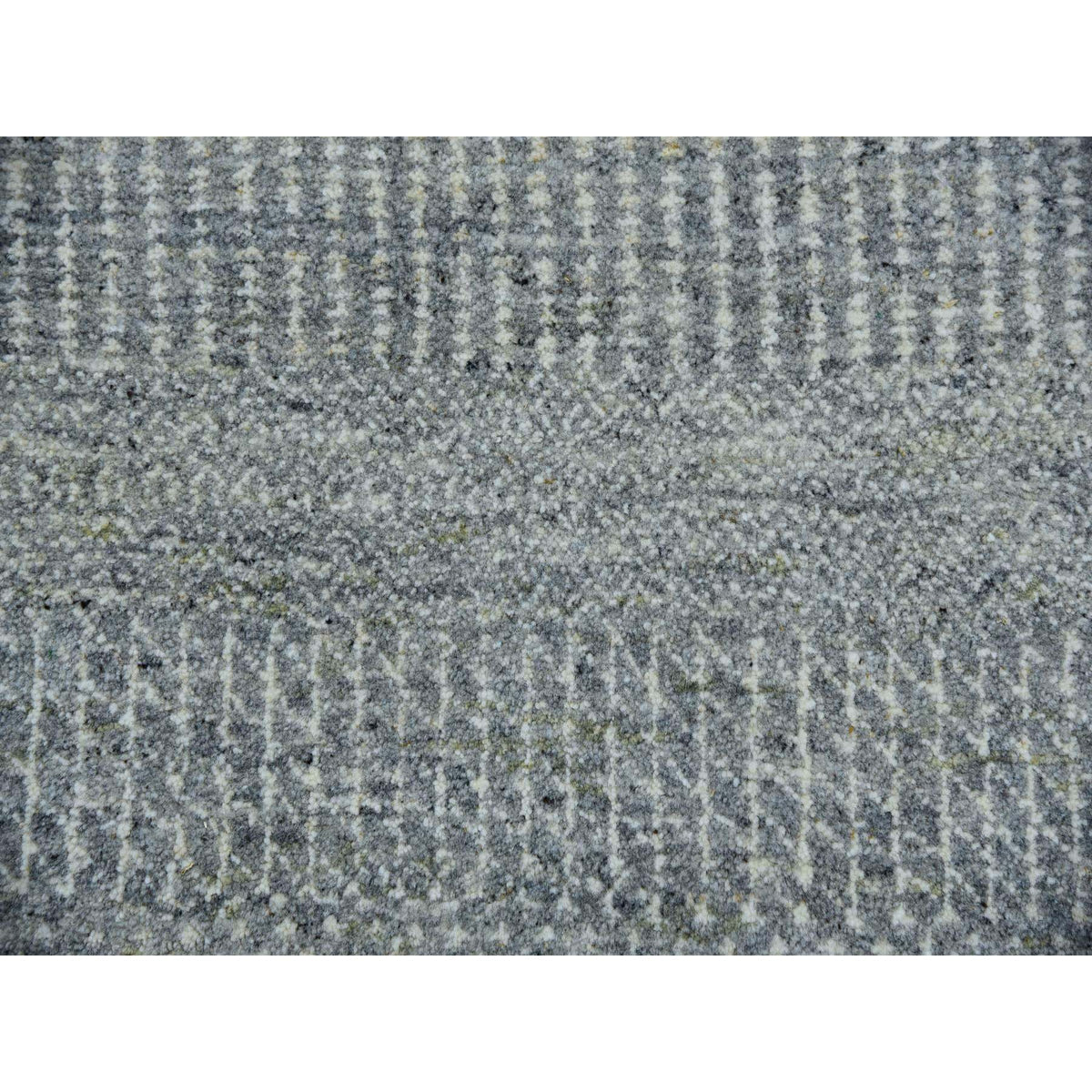 R79859%20009