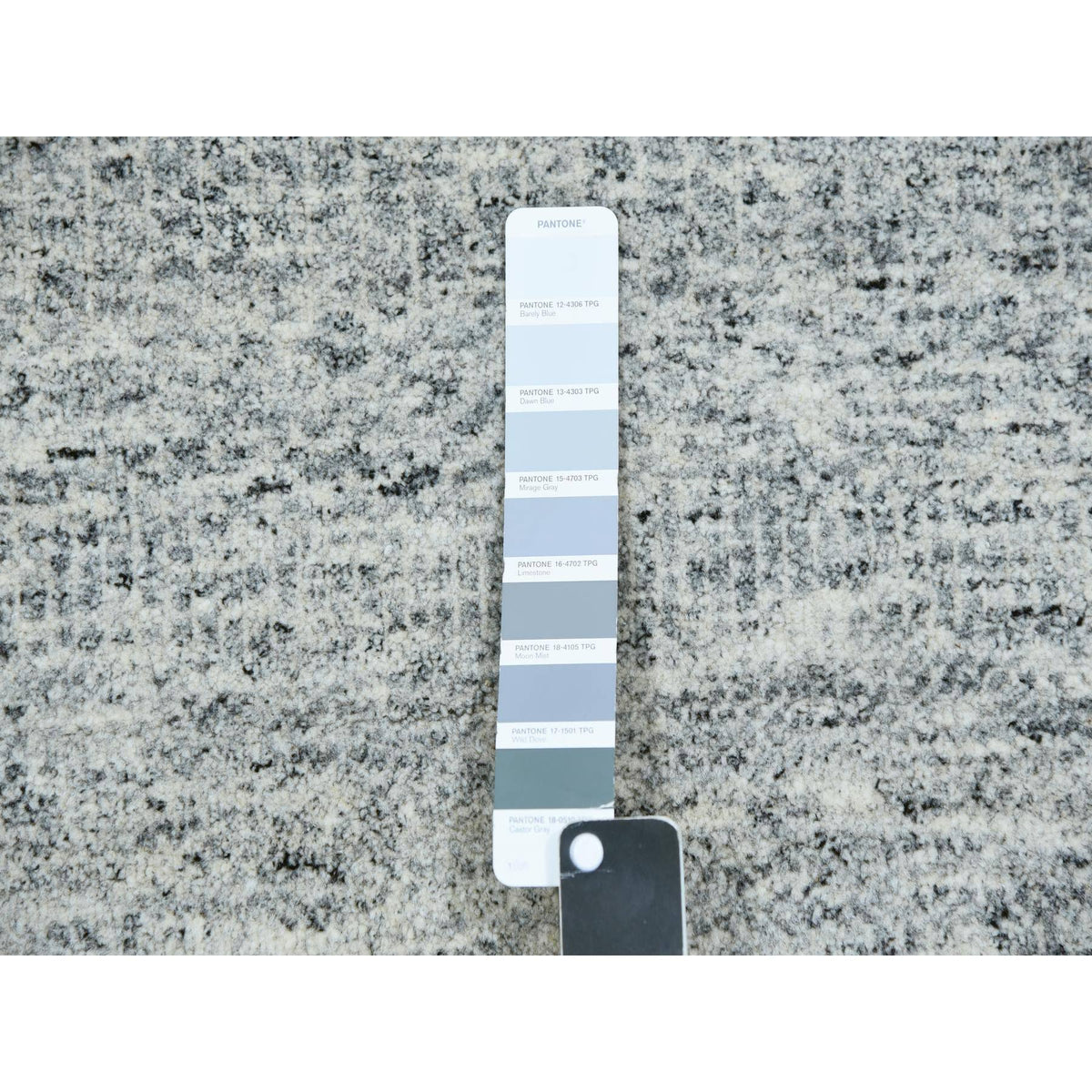 R79863%20008