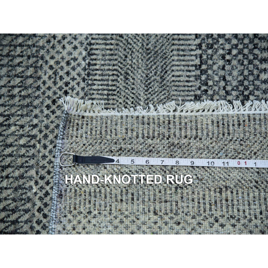 R79868%20012