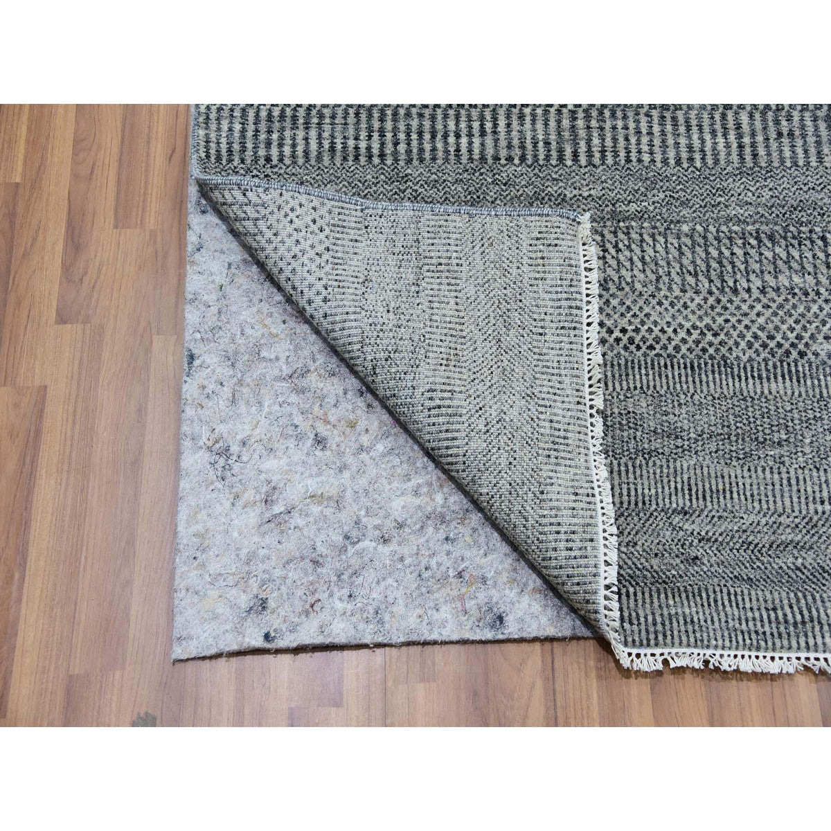 R79873%20005