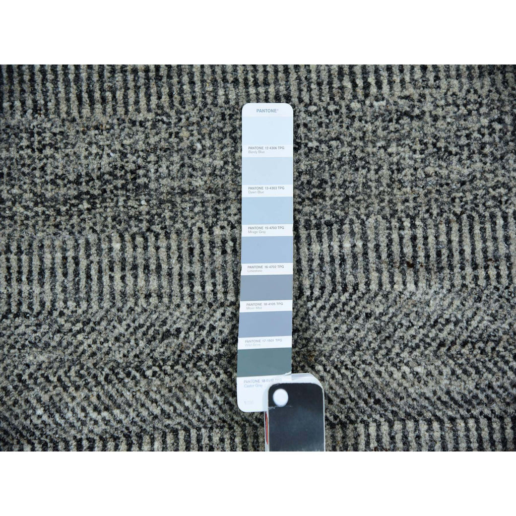 R79873%20008