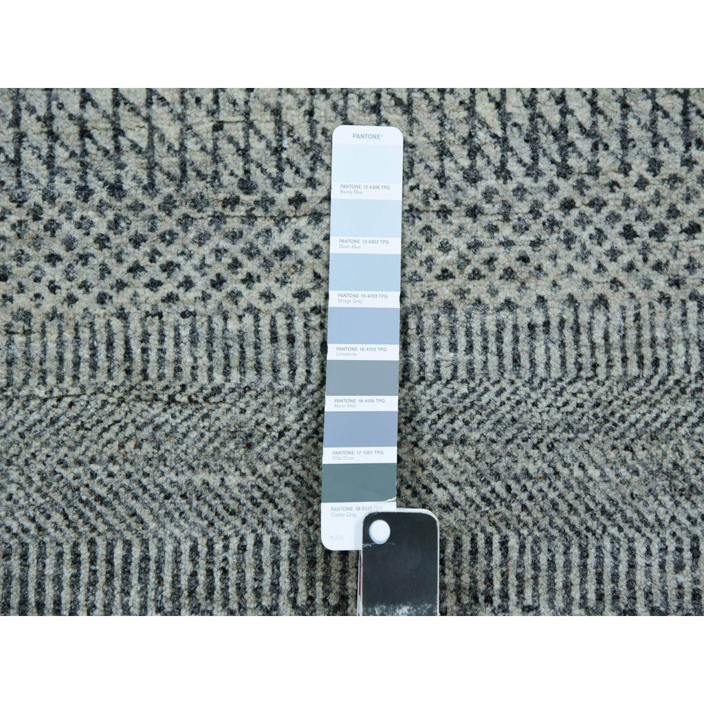 R79875%20008