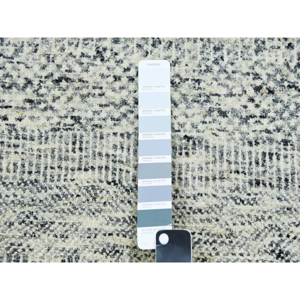R79880%20005