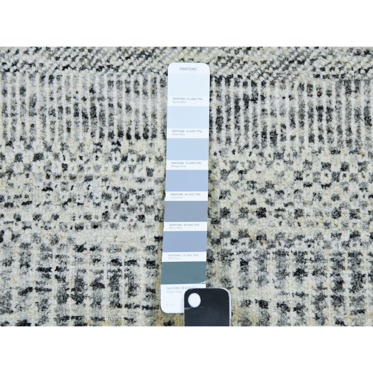 R79882%20005