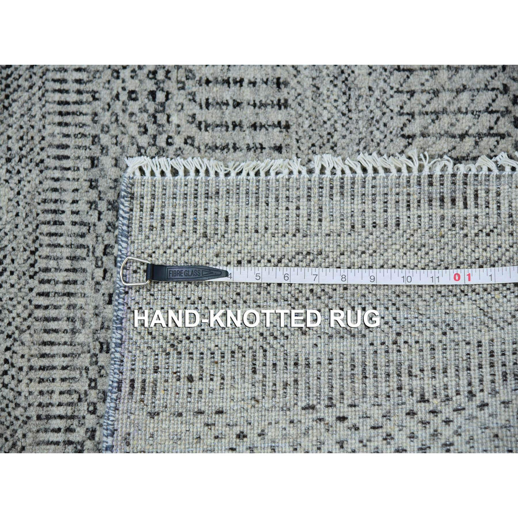 R79885%20007