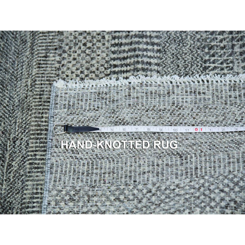 R79889%20007
