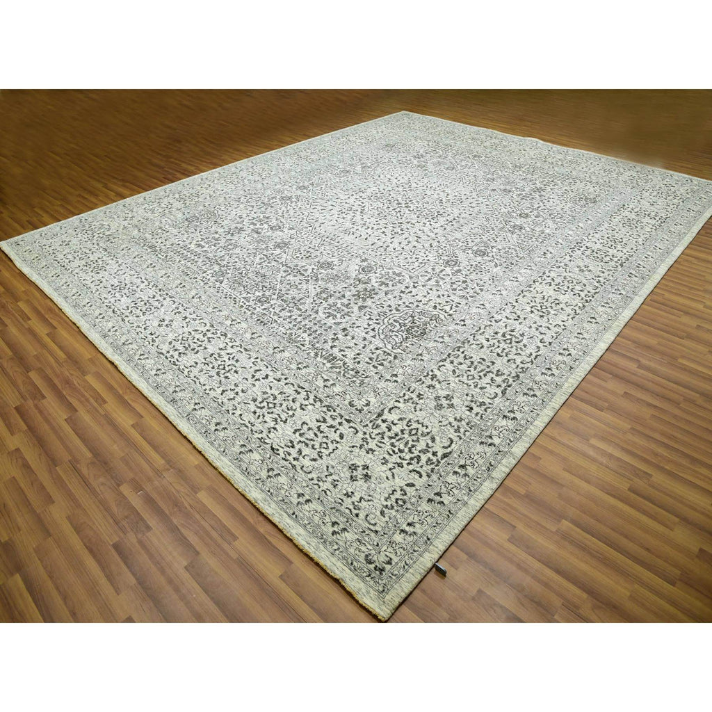 R79983%20004