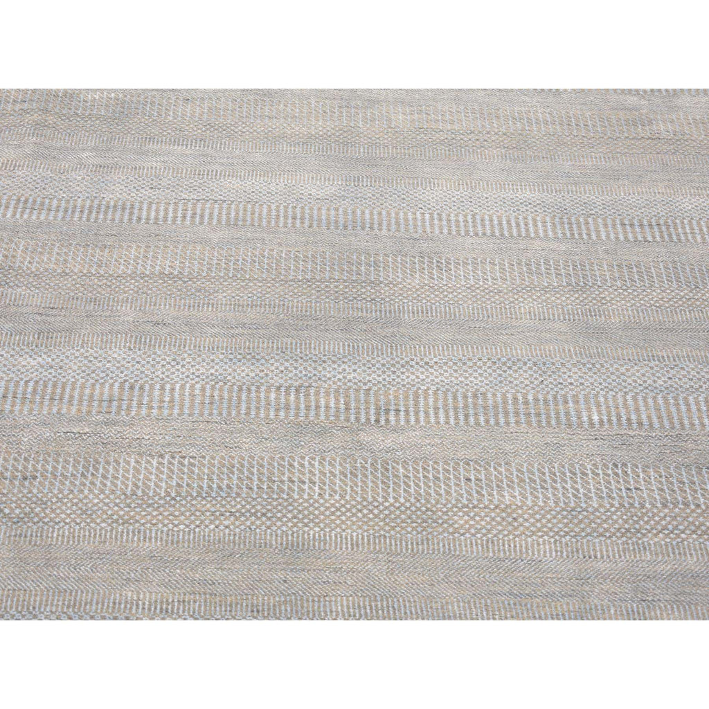 R80065%20009